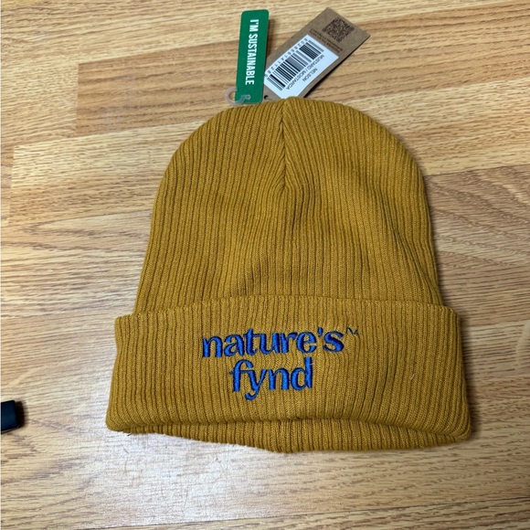 Other - Nature's Fynd Beanie